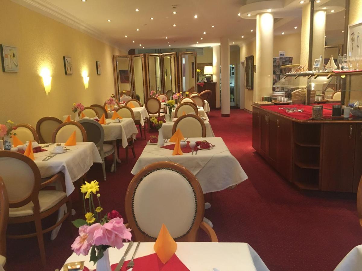 Hotel Garni Wiestor Uberlingen Extérieur photo