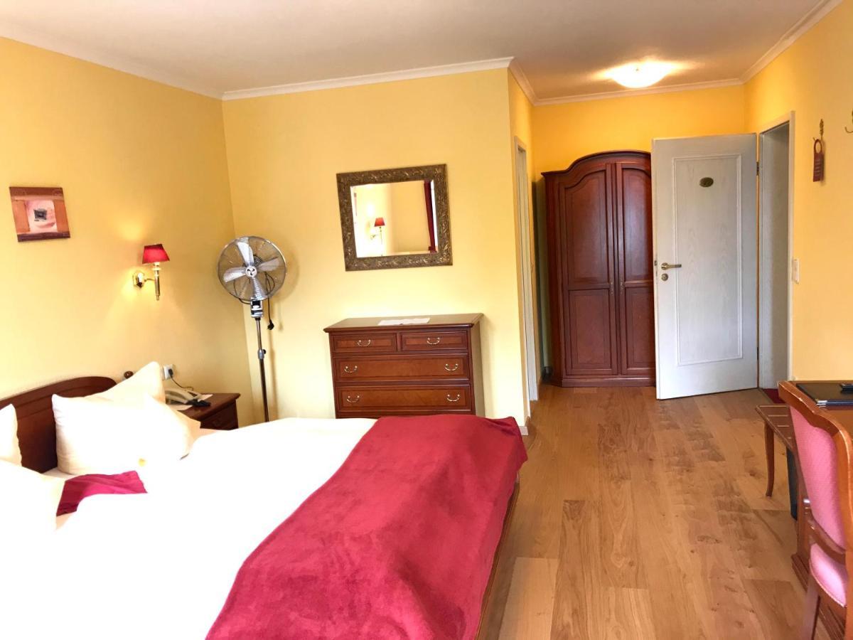 Hotel Garni Wiestor Uberlingen Extérieur photo