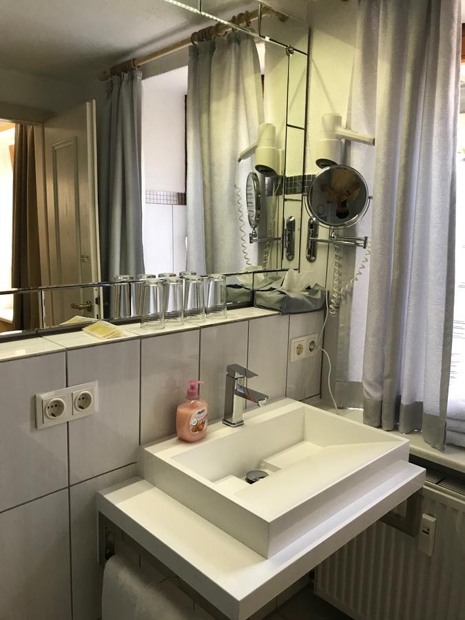 Hotel Garni Wiestor Uberlingen Extérieur photo